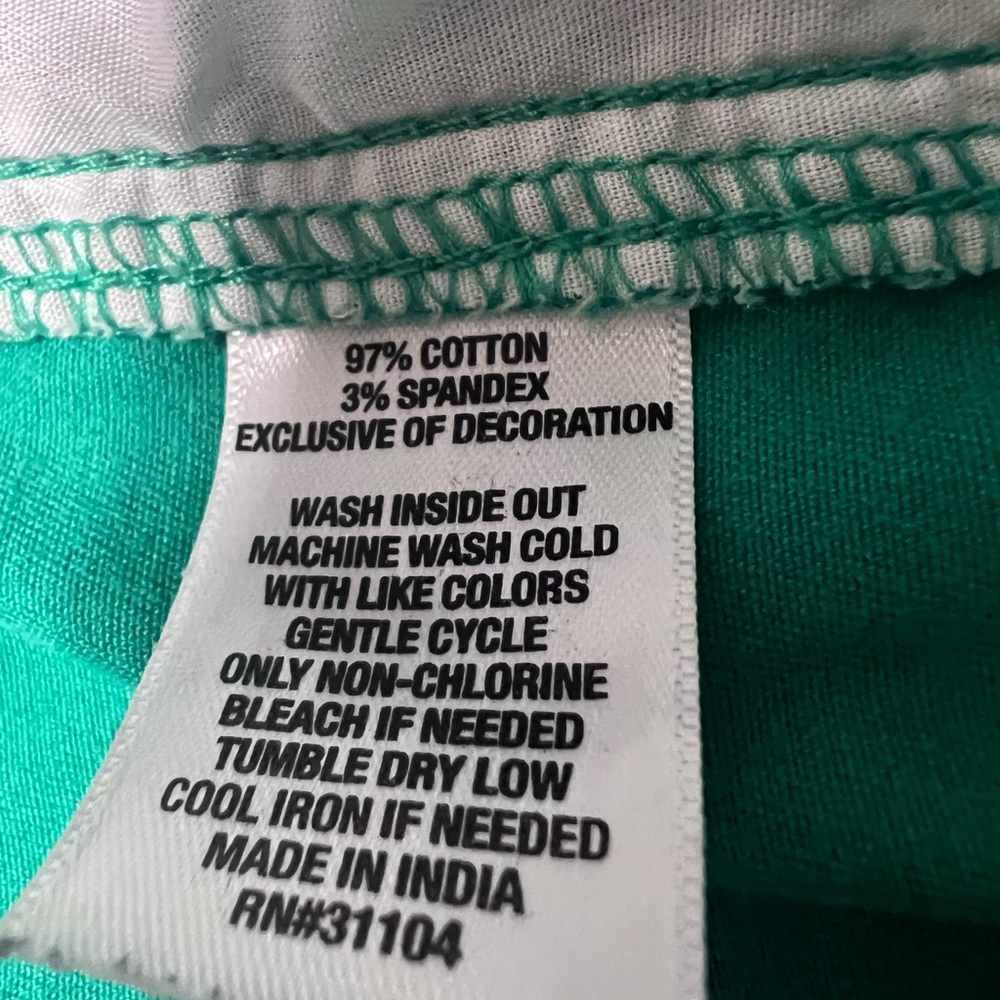 Crown & Ivy CAROLINE Green Shorts Sz/14. Cotton. - Picture 13 of 13